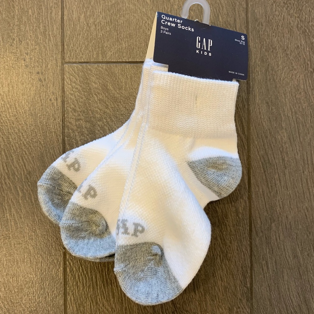 💙 NWT. Gap Kids Quarter Crew Socks.